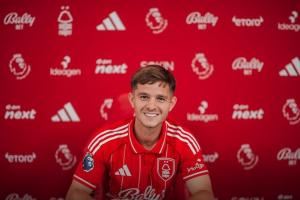 官方：麦卡蒂总价3000万镑转会诺丁汉森林，曼城保留回购+二转