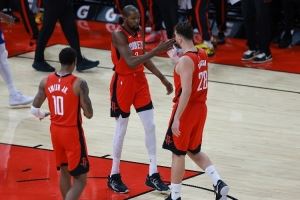 渐入佳境!火箭三分短板得到改善 篮板与球权优势愈发明显